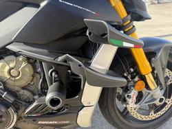2022 Ducati Streetfighter V4 SP Streetfighter Black