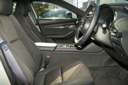 2024 Mazda
3 G20 Evolve