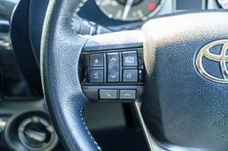 2023 Toyota
Hilux SR5