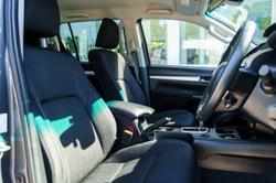 2023 Toyota
Hilux SR5