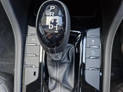 2025 Isuzu
MU-X LS-T