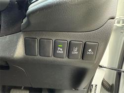 2021 Mitsubishi
Outlander ES