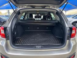 2018 Subaru
Outback 2.5i Premium