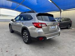 2018 Subaru
Outback 2.5i Premium