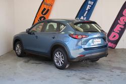 2022 Mazda
CX-5 Touring