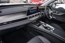 2025 Chery
                Tiggo 8 Pro Max Elite