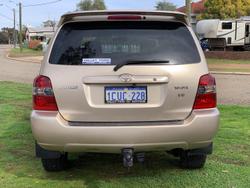 2006 Toyota
Kluger CV