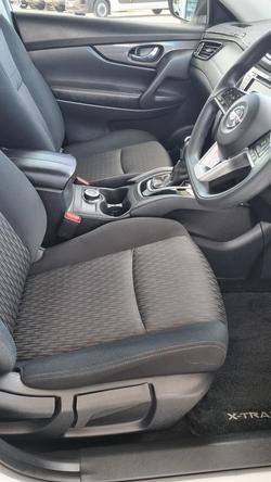 2021 Nissan
X-TRAIL ST