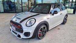 2018 MINI
Clubman John Cooper Works
