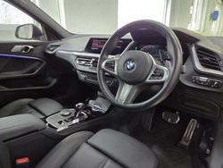 2021 BMW
2 Series 220i M Sport