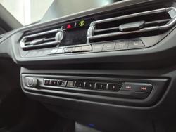 2021 BMW
2 Series 220i M Sport