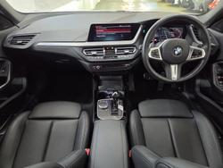 2021 BMW
2 Series 220i M Sport