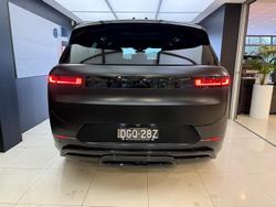 2024 Land Rover
Range Rover Sport D300 Dynamic SE