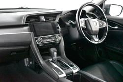 2016 Honda
Civic VTi-LX