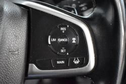 2016 Honda
Civic VTi-LX