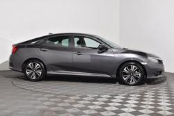2016 Honda
Civic VTi-LX