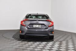 2016 Honda
Civic VTi-LX