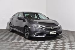 2016 Honda
Civic VTi-LX
