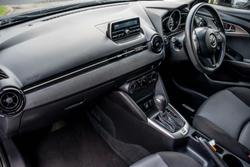 2015 Mazda
CX-3 Neo
