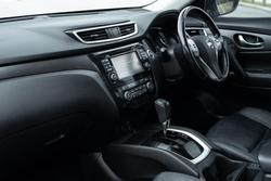 2017 Nissan
X-TRAIL ST-L