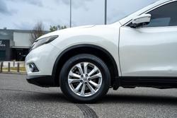 2017 Nissan
X-TRAIL ST-L