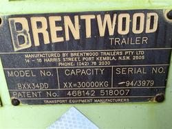 1994 Brentwood Tri Axle Float Green