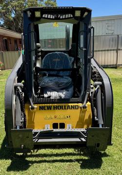 2024 New Holland L315 Yellow