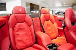 2015 Maserati GranCabrio Sport