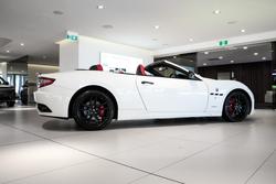 2015 Maserati GranCabrio Sport
