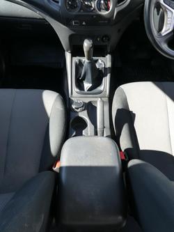 2022 Mitsubishi
Triton GLX