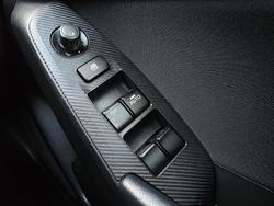 2016 Mazda
3 Neo