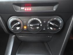 2016 Mazda
3 Neo