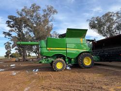 2019 John Deere S790 Green