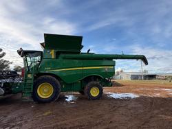 2019 John Deere S790 Green