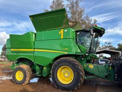 2019 John Deere S790 Green