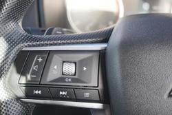 2022 Mitsubishi
                Outlander ES