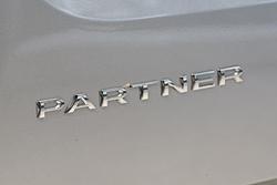 2021 Peugeot
Partner 130 THP