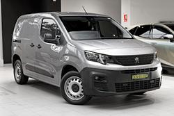 2021 Peugeot
Partner 130 THP