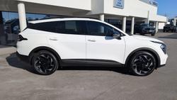 2025 Kia
Sportage SX+