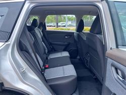 2025 Nissan
                X-TRAIL ST