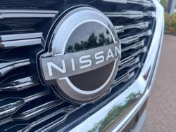 2025 Nissan
                X-TRAIL ST