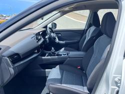 2025 Nissan X-TRAIL ST