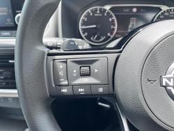 2025 Nissan X-TRAIL ST