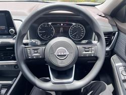 2025 Nissan X-TRAIL ST