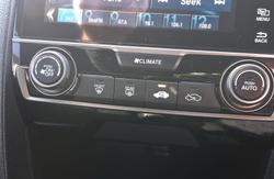2018 Honda
Civic VTi-S