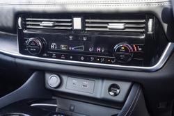 2025 Nissan
                X-TRAIL Ti e-POWER