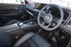 2025 Nissan
                X-TRAIL Ti e-POWER