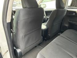 2015 Toyota
                RAV4 GXL