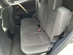 2015 Toyota
                RAV4 GXL