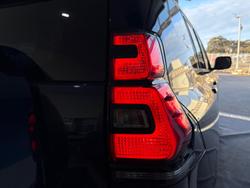 2021 Toyota
Landcruiser Prado VX